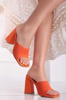 Oranžové pantofle na hrubém podpatku Dalla