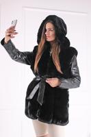 Černá kožešinová bunda s kapucí Alexis