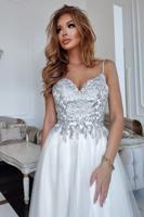 Stříbrno-bílé dlouhé šaty Marika
